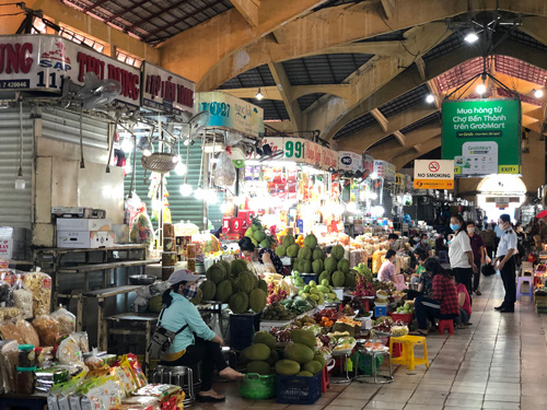 tieu-thuong-cho-ben-thanh